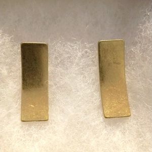"Elegance" Gold studs by Natural Girls Rock